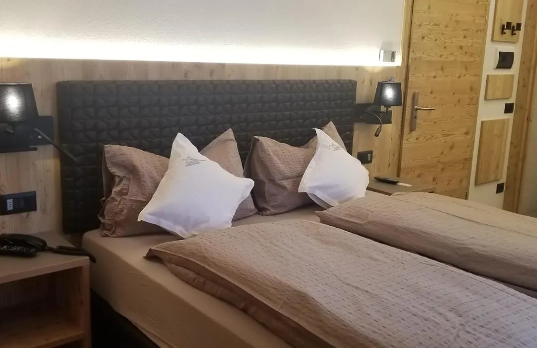 Cimon Dolomites Hotel-1