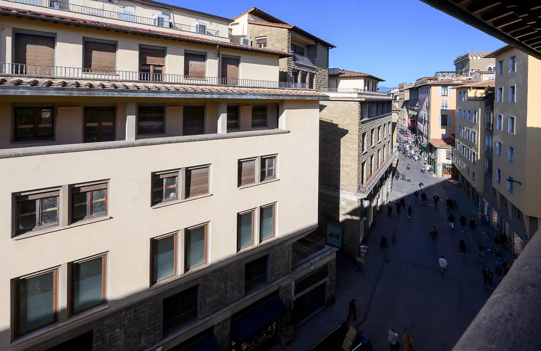 Domus Uffizi-1