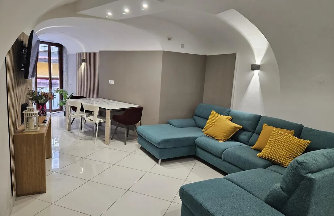 Mergellina Luxury Rooms-1