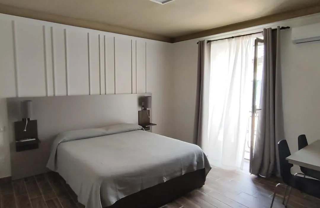 Giovita Room&Suite Centro Sicilia-1