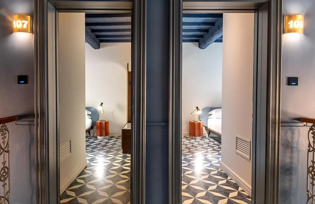 Riva Rooms-1