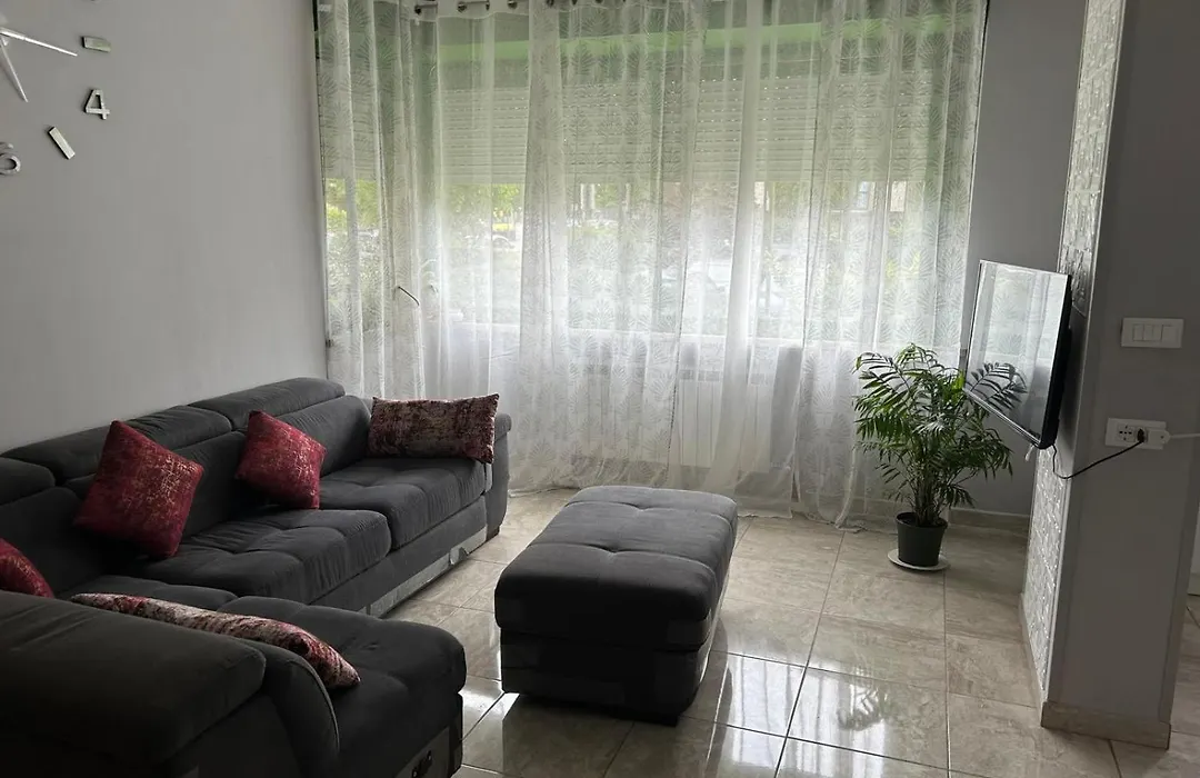 B&B Saval-1