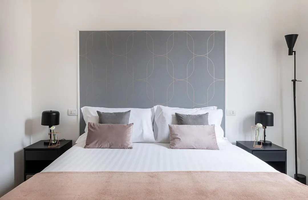 Easylife - Suite in Porta Venezia-1