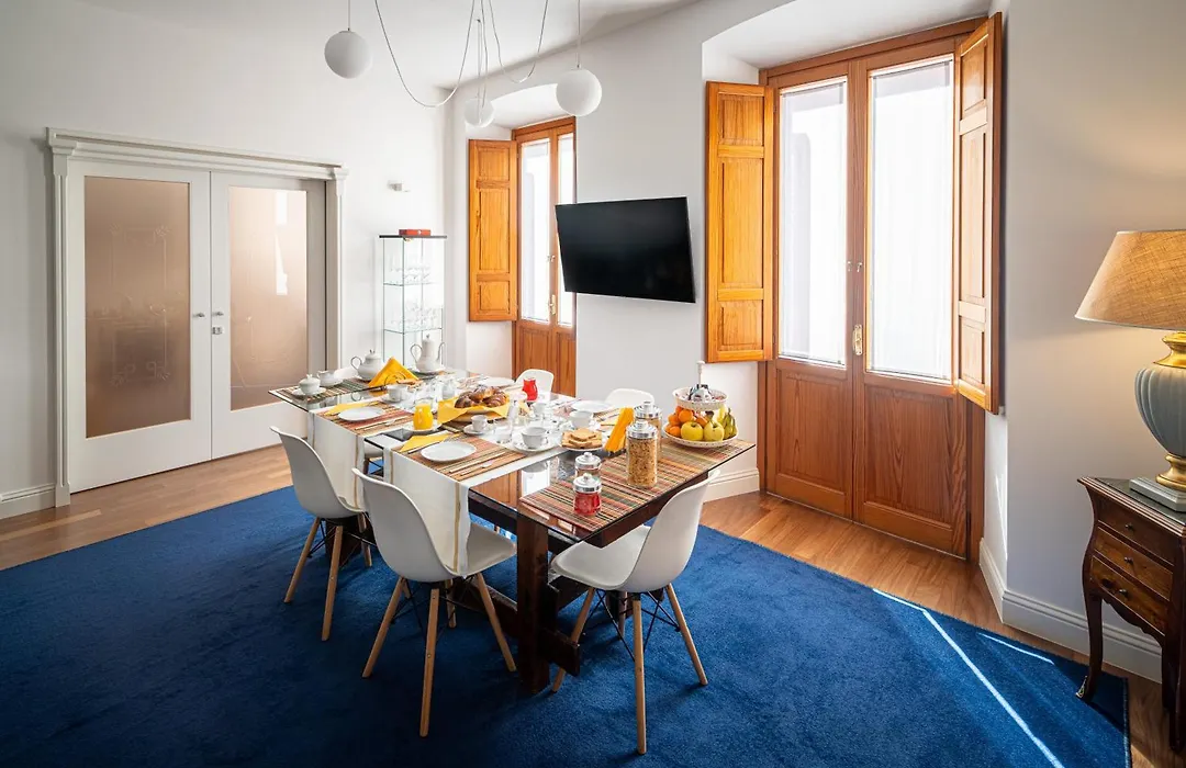 Marcus Suite-1