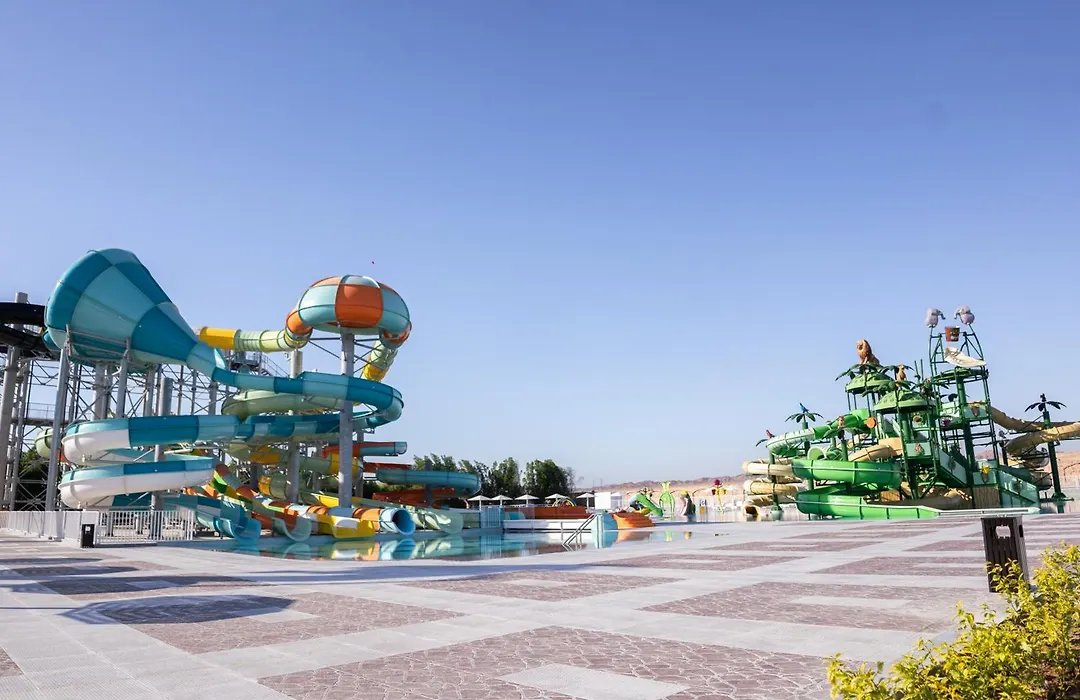 Sirena Beach Resort & Spa-1