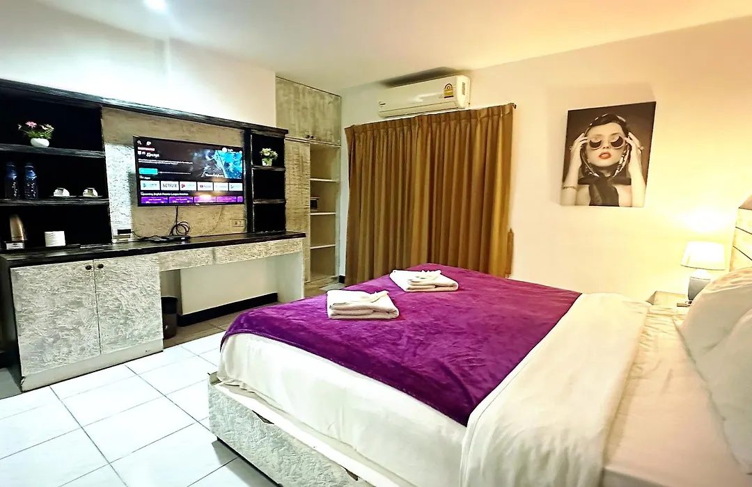 The Shades Hotel 50 Meter Beach Front-1