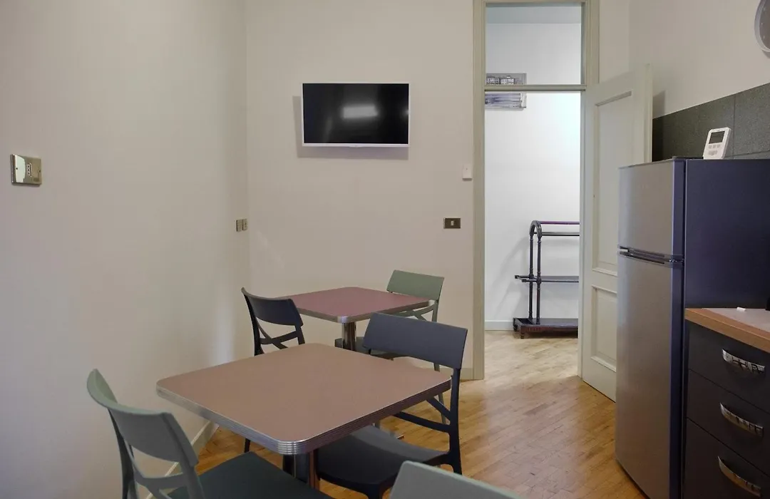 Aurora Rooms-1