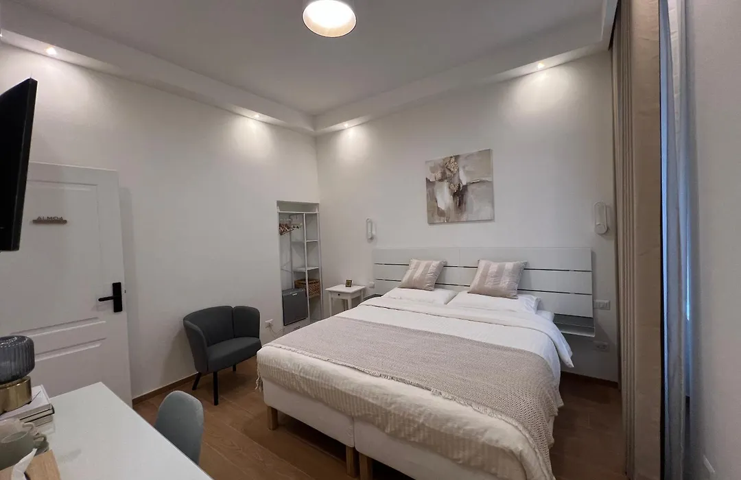 Maison Almo Guesthouse-1