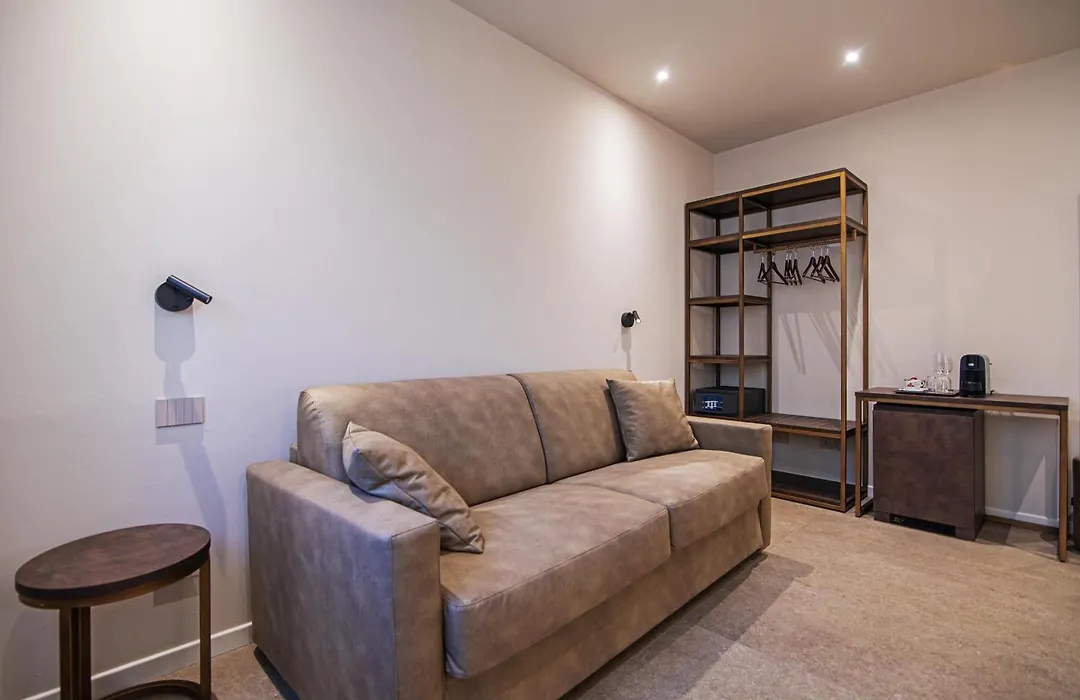 Modena Relax Luxury Rent Rooms-1