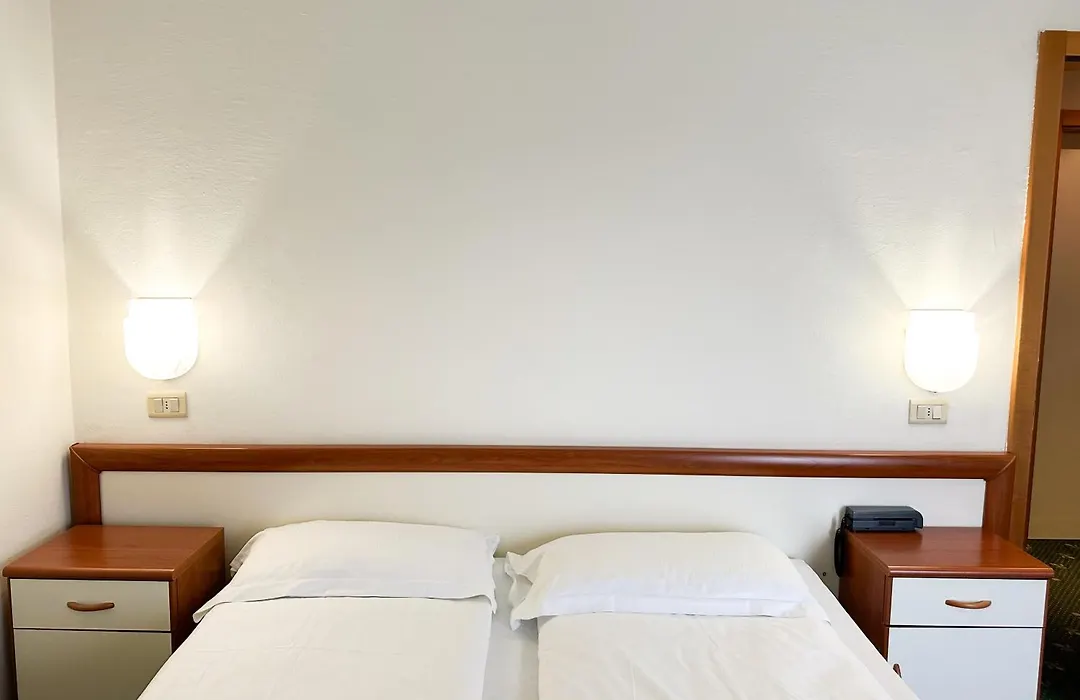 Hotel Bristol-1