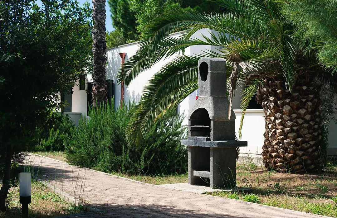 Villaggio Turistico Le Diomedee-1