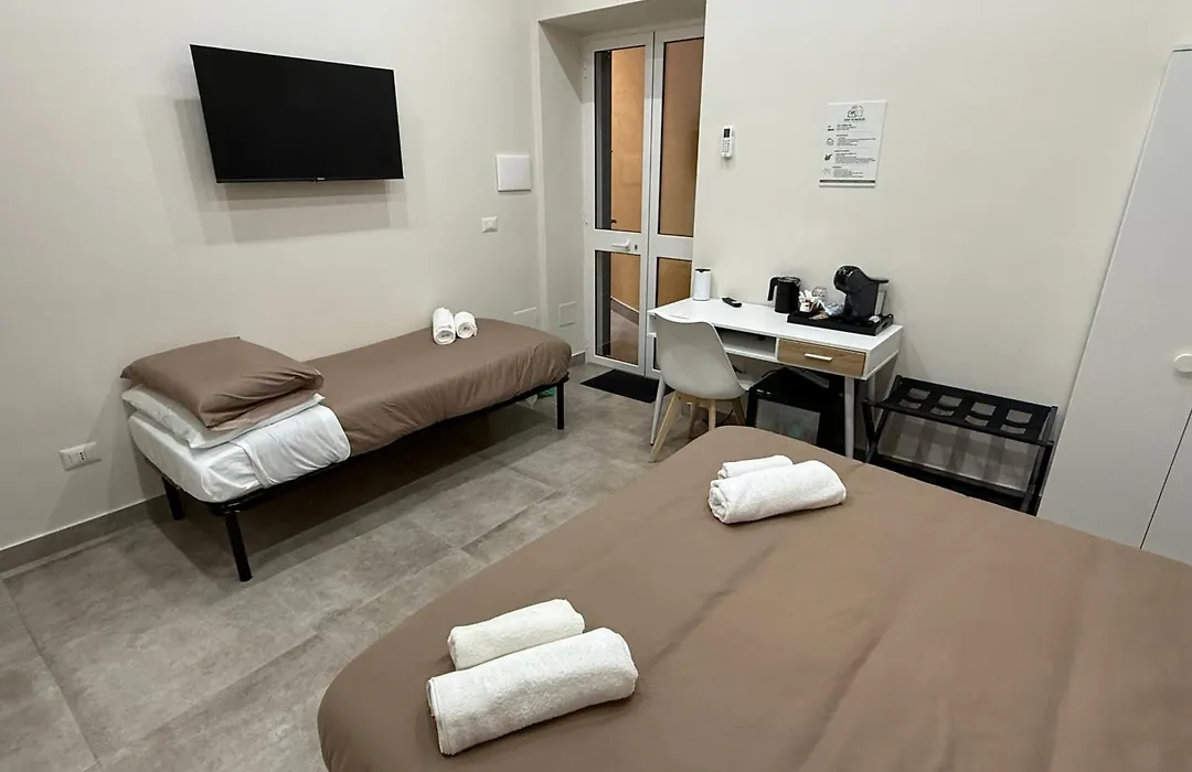 Stay In Naples - Arenaccia 211 Rooms And Suite-1