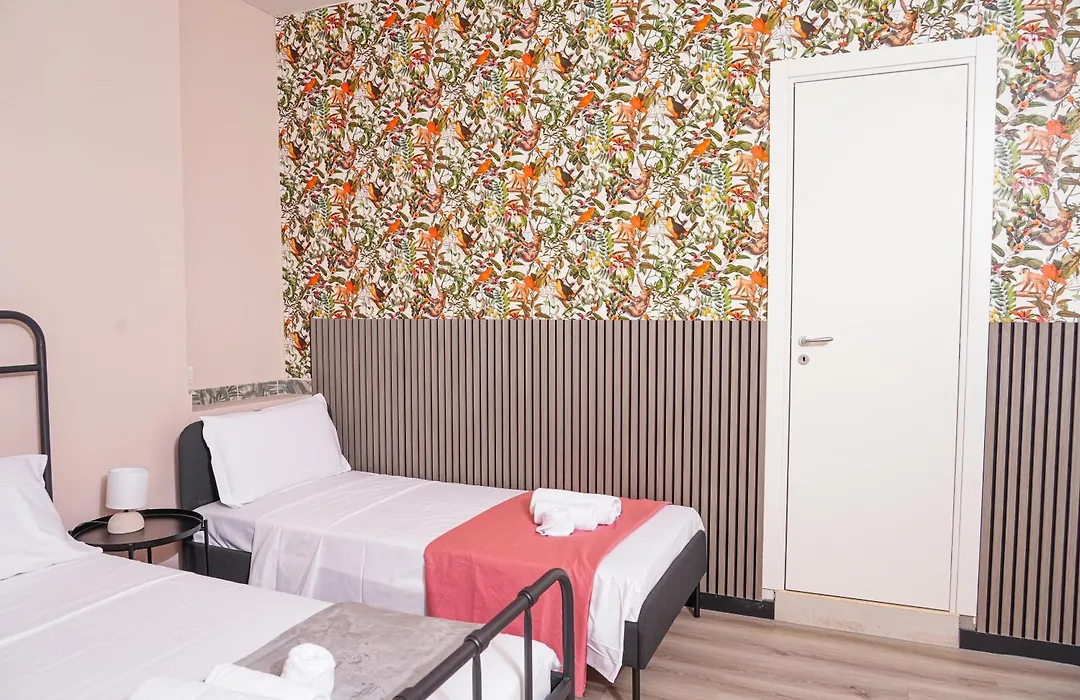 Flower Rooms-1