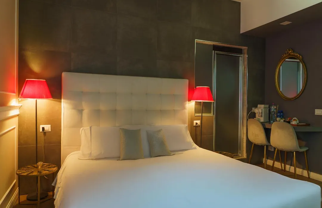 Corso Boutique Luxury Rooms-1