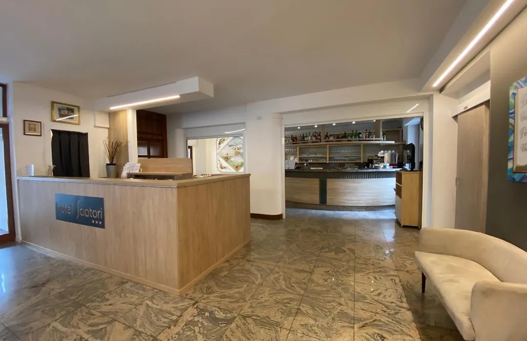 Hotel Sciatori-1