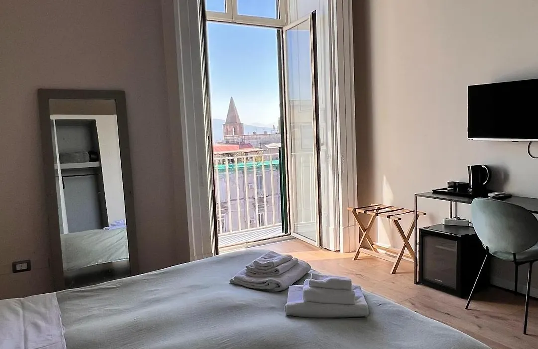 Bellini View-1