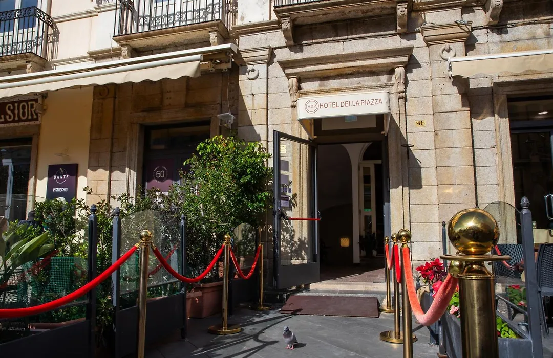 Hotel della Piazza-1