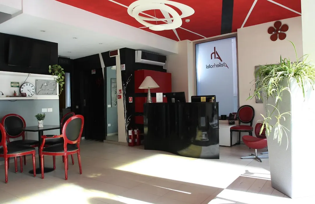 Happy Hotel Atelier Gardone Vittoriale&Spa-1