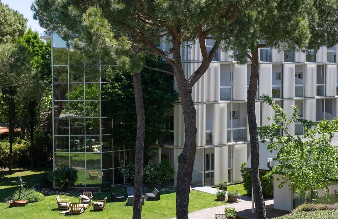 Villa Regina - MarePineta Resort-1