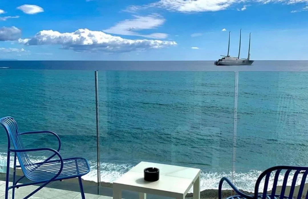 Nautilus Hotel-1