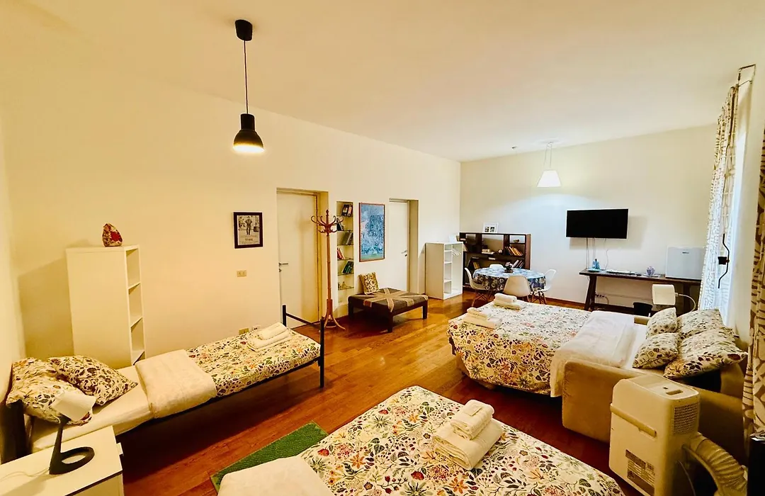Turati Rooms-1
