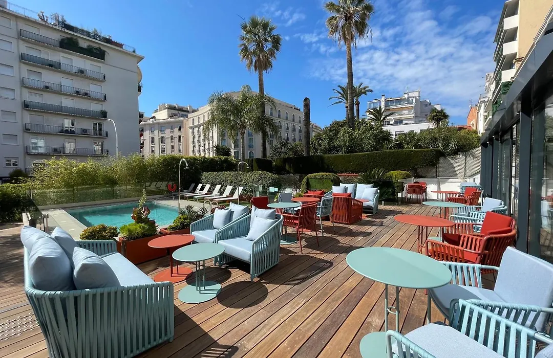 Hotel Le Canberra-1