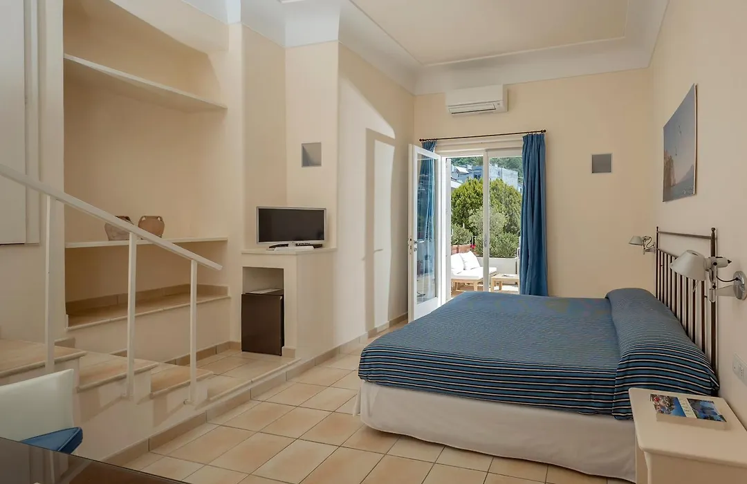Hotel Senaria-1