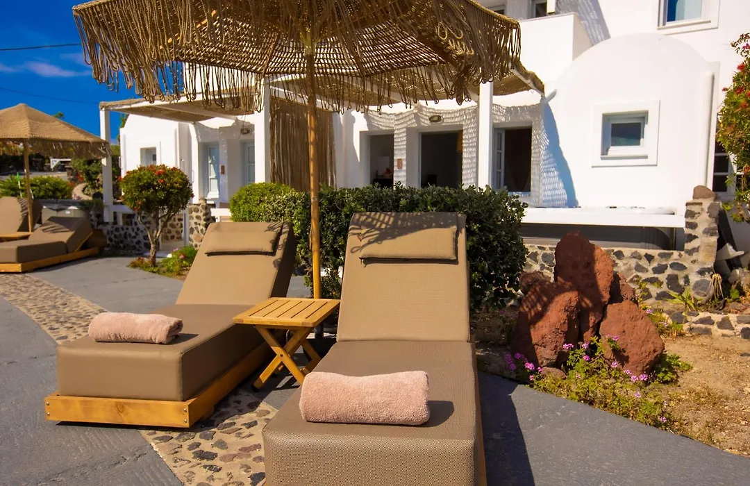 Phaos Santorini Suites-1