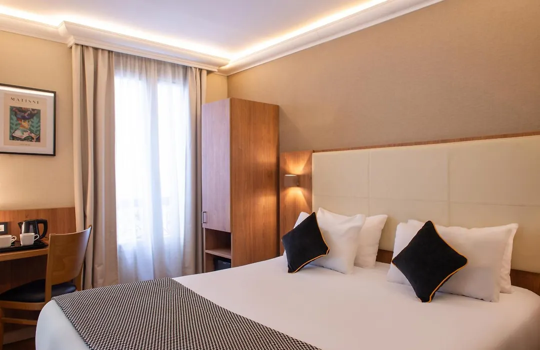 Hotel Cactus-1