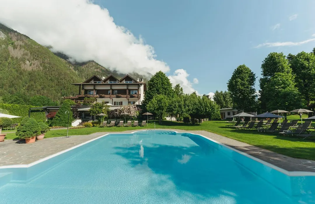 Ferien & Wellnesshotel Windschar-1