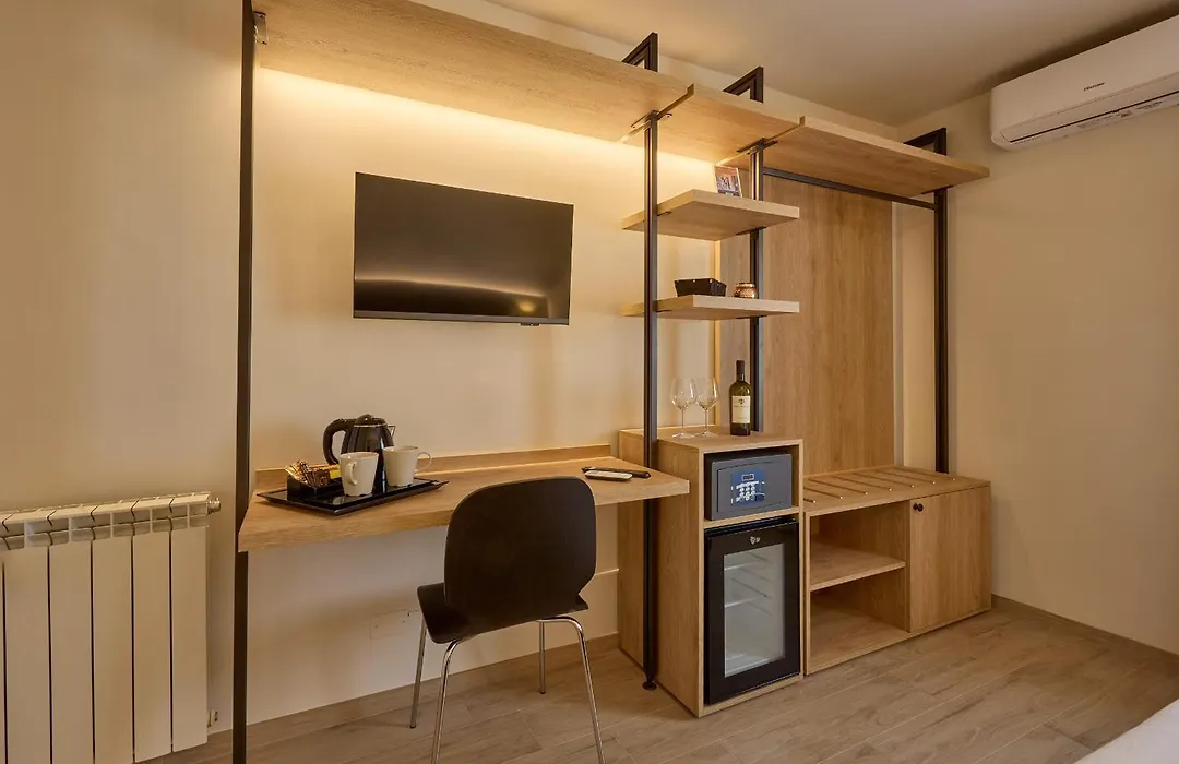 Relais Tiburtina-1