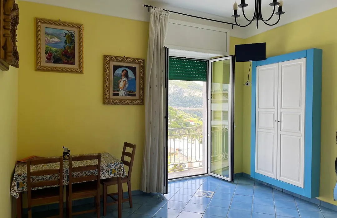 Dimora Carlo III-1