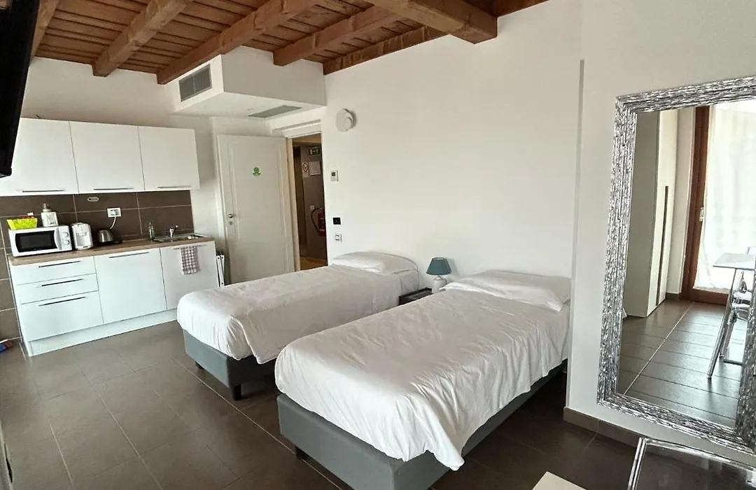 Bes Residence Bergamo Polaresco-1