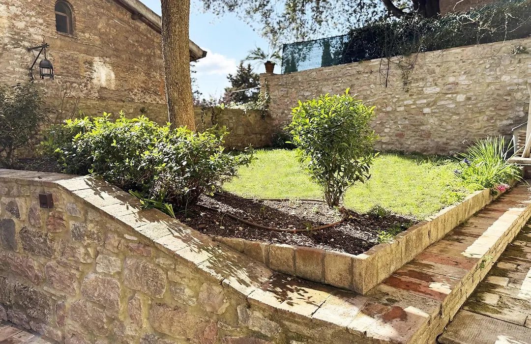 Il Cortile di Assisi-1
