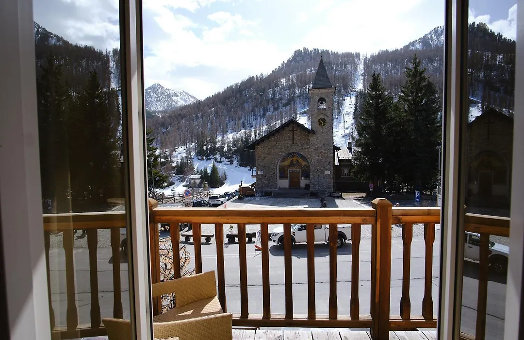 Hotel Bes & Spa-1