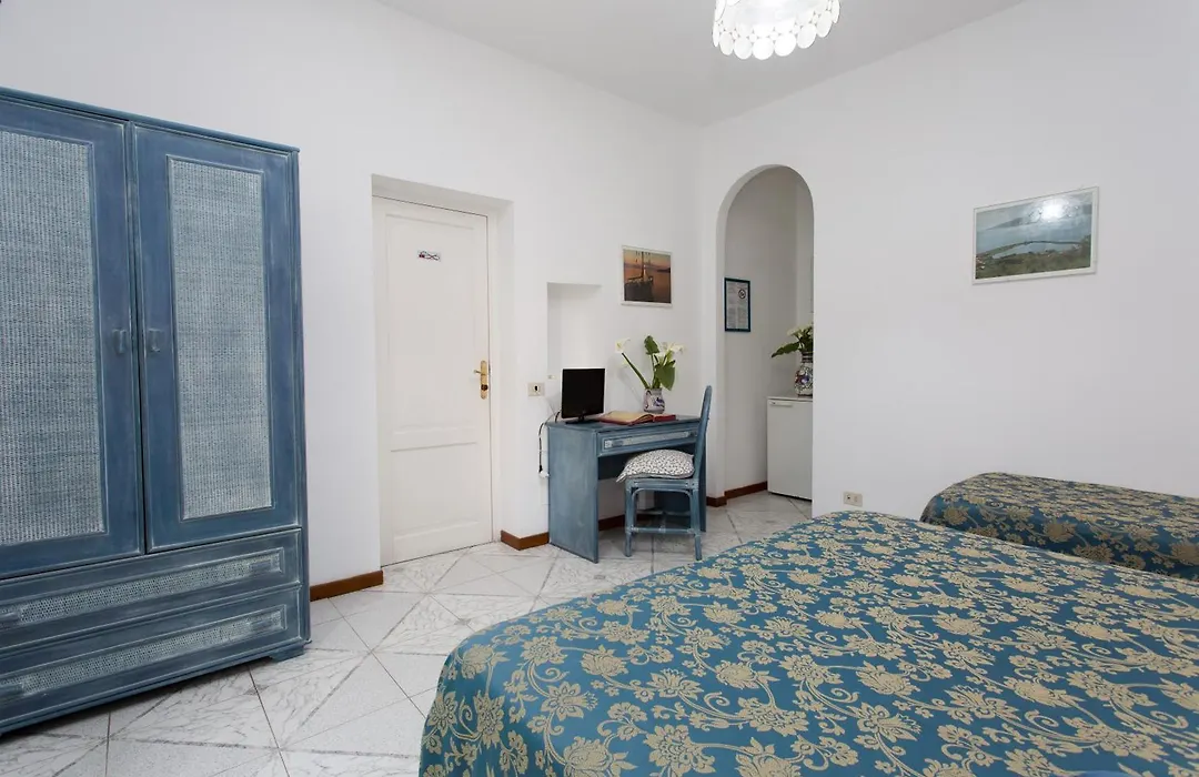 Hotel Poseidon-1