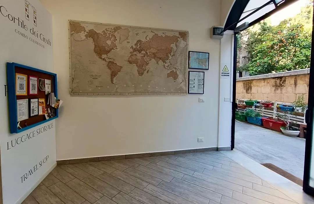 Cortile dei Giusti - Combo Guesthouse-1