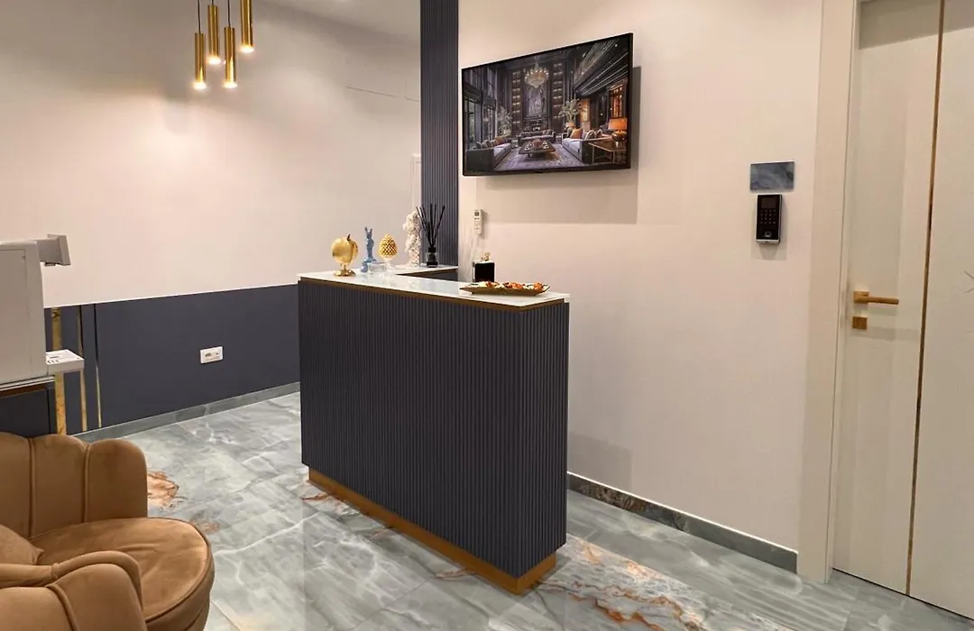 Suite 14-1