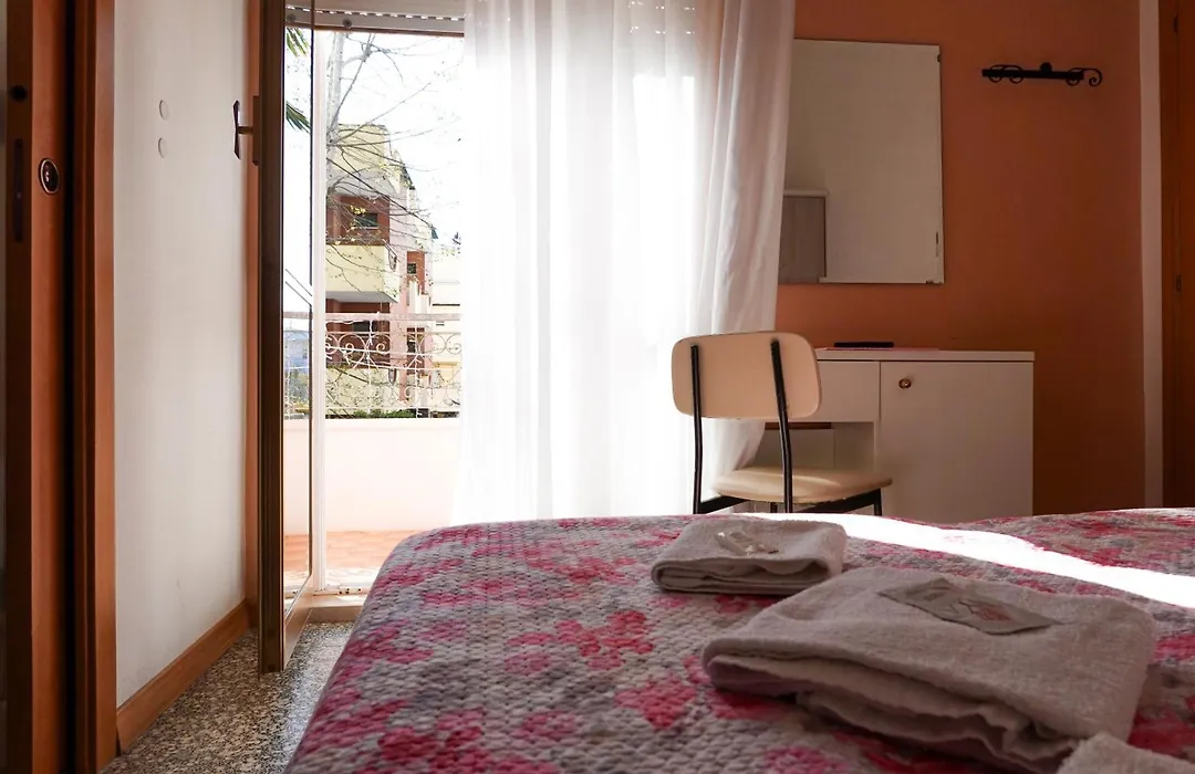 HOTEL LEA B&B Pensione Completa-1