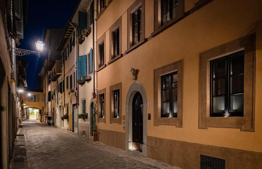 Palazzo Santa Monaca-1