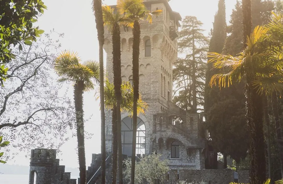 Hotel Villa Fiordaliso-1