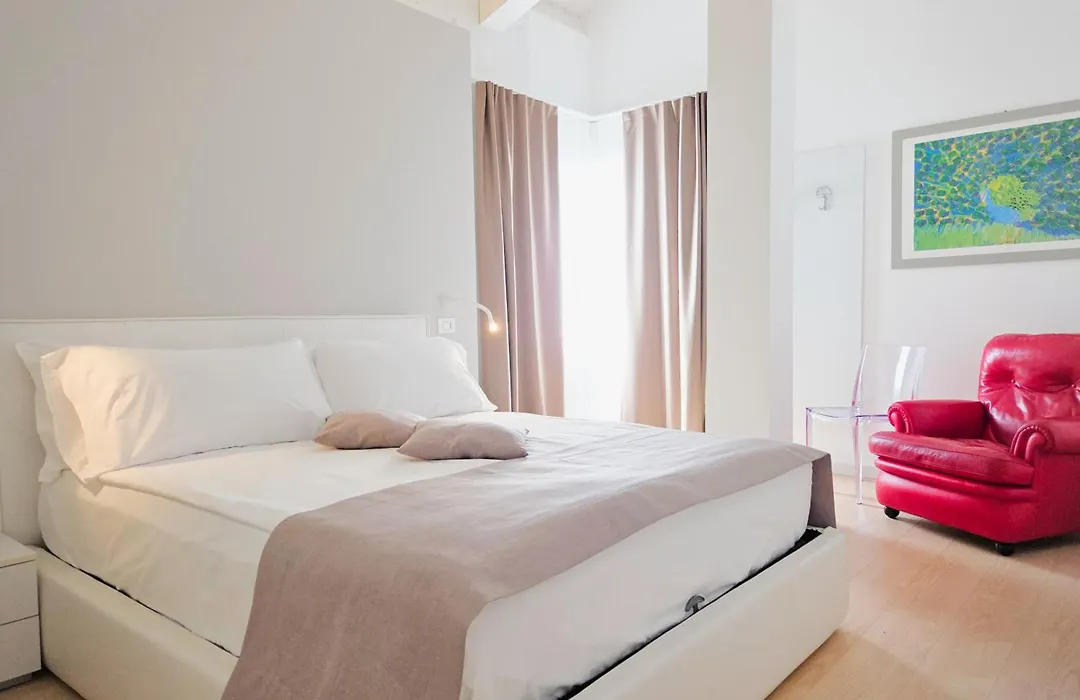 Hotel Lux-1
