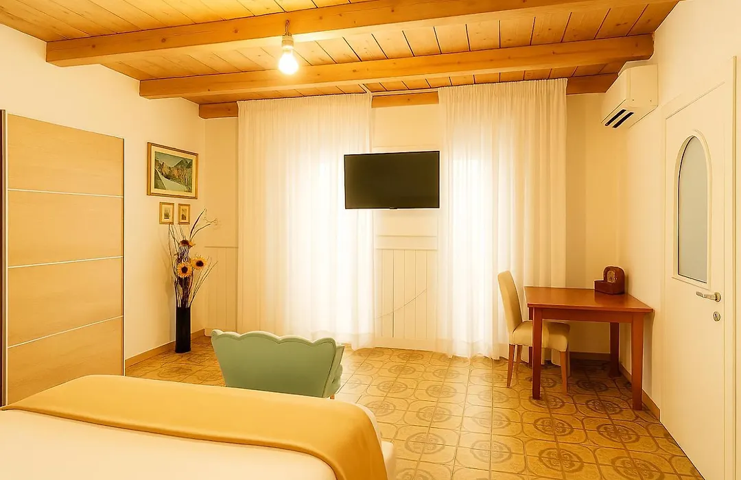 Amalfi Coast Room-1