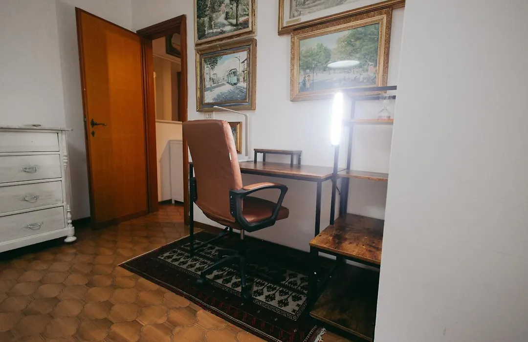 Enzo'S House-1