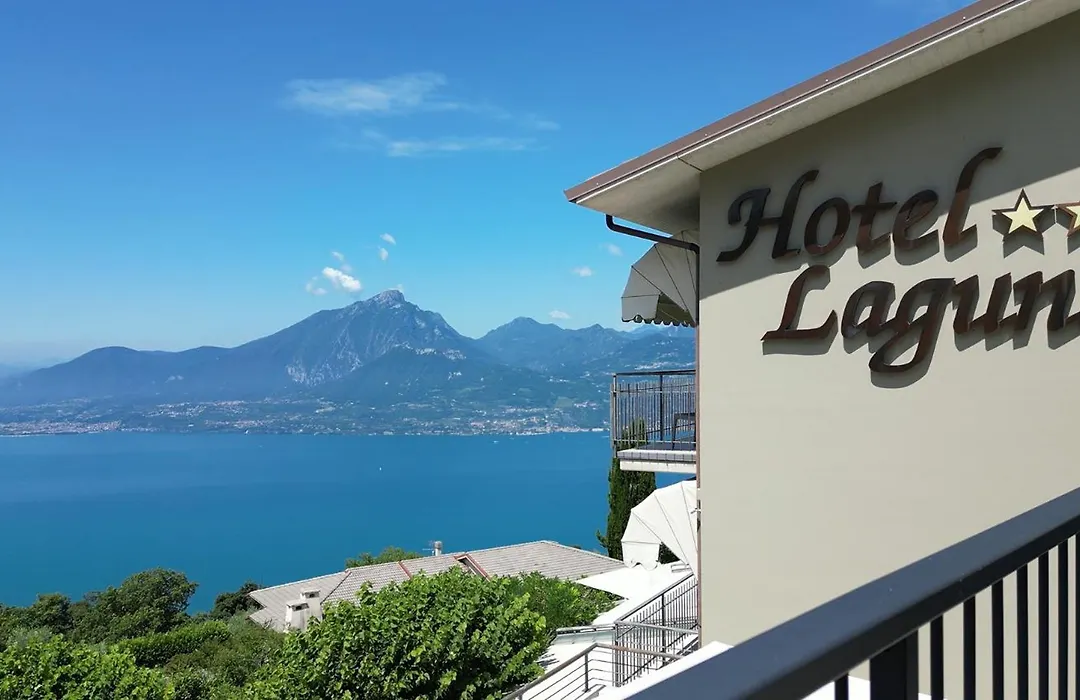 Hotel Laguna-1
