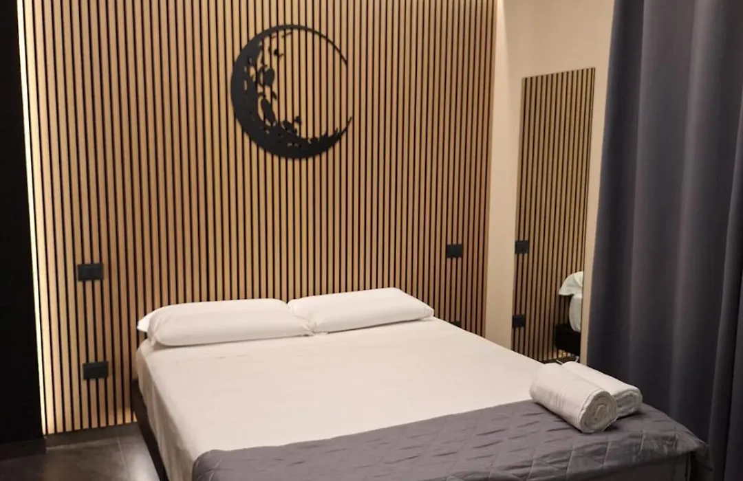 Dark & Light Rooms & Luxury Suites-1