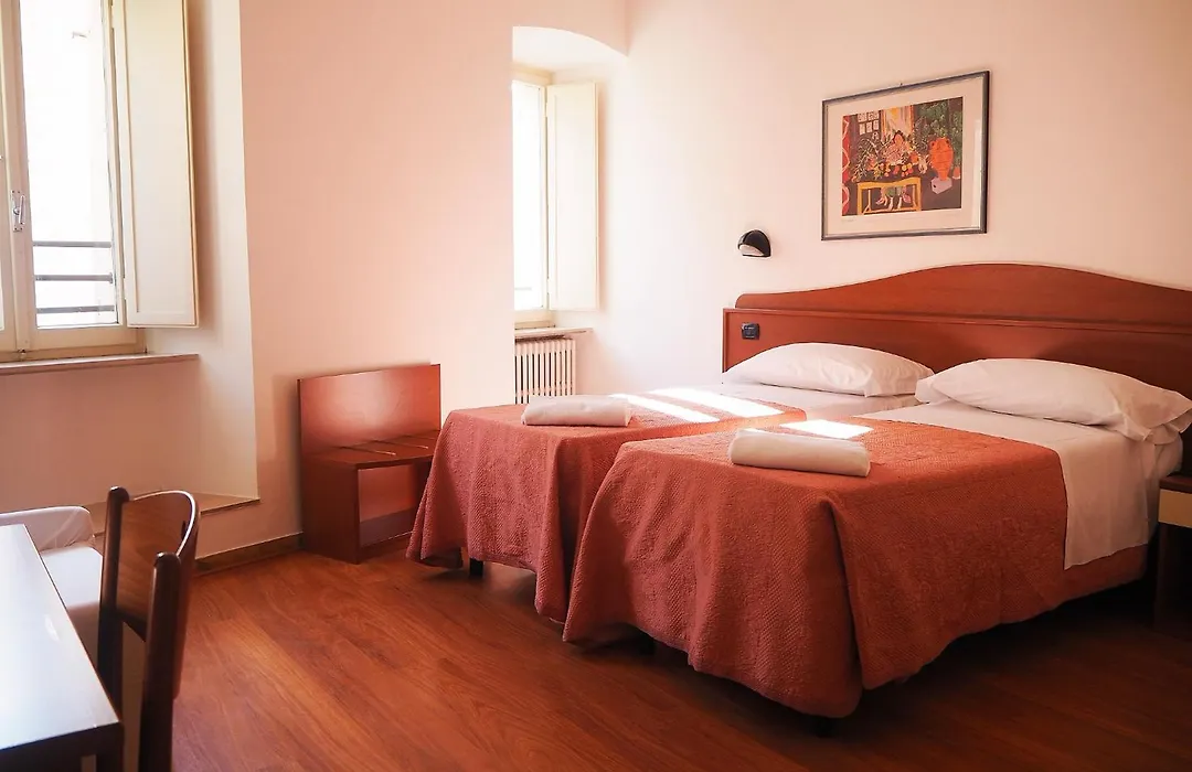 Hotel Roma Assisi-1