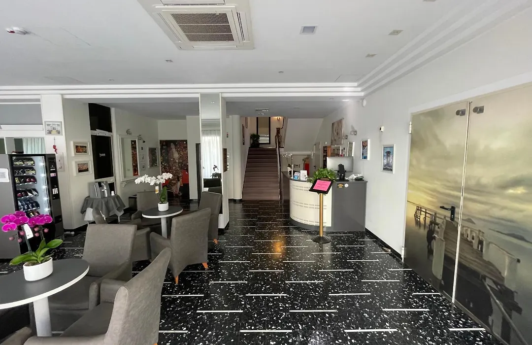 Hotel D'Annunzio-1