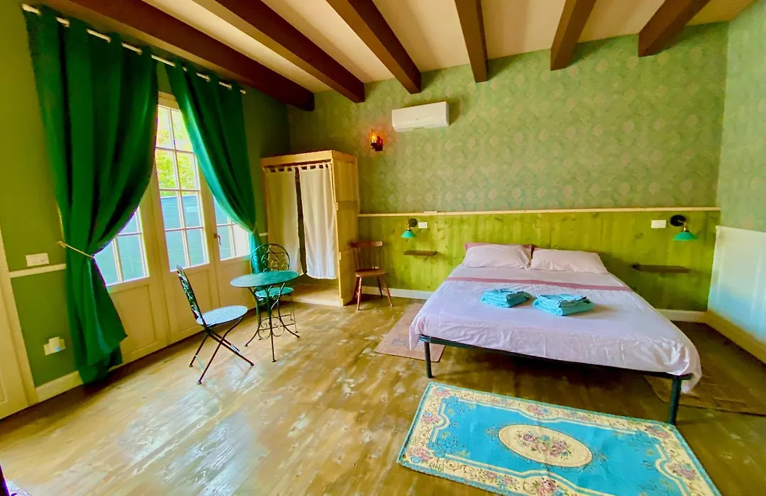 Ok Corral Ranch Bed And Breakfast Western-1