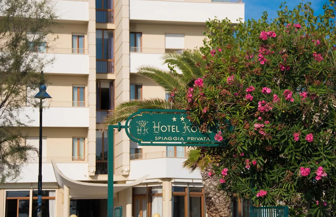 Hotel Royal-1
